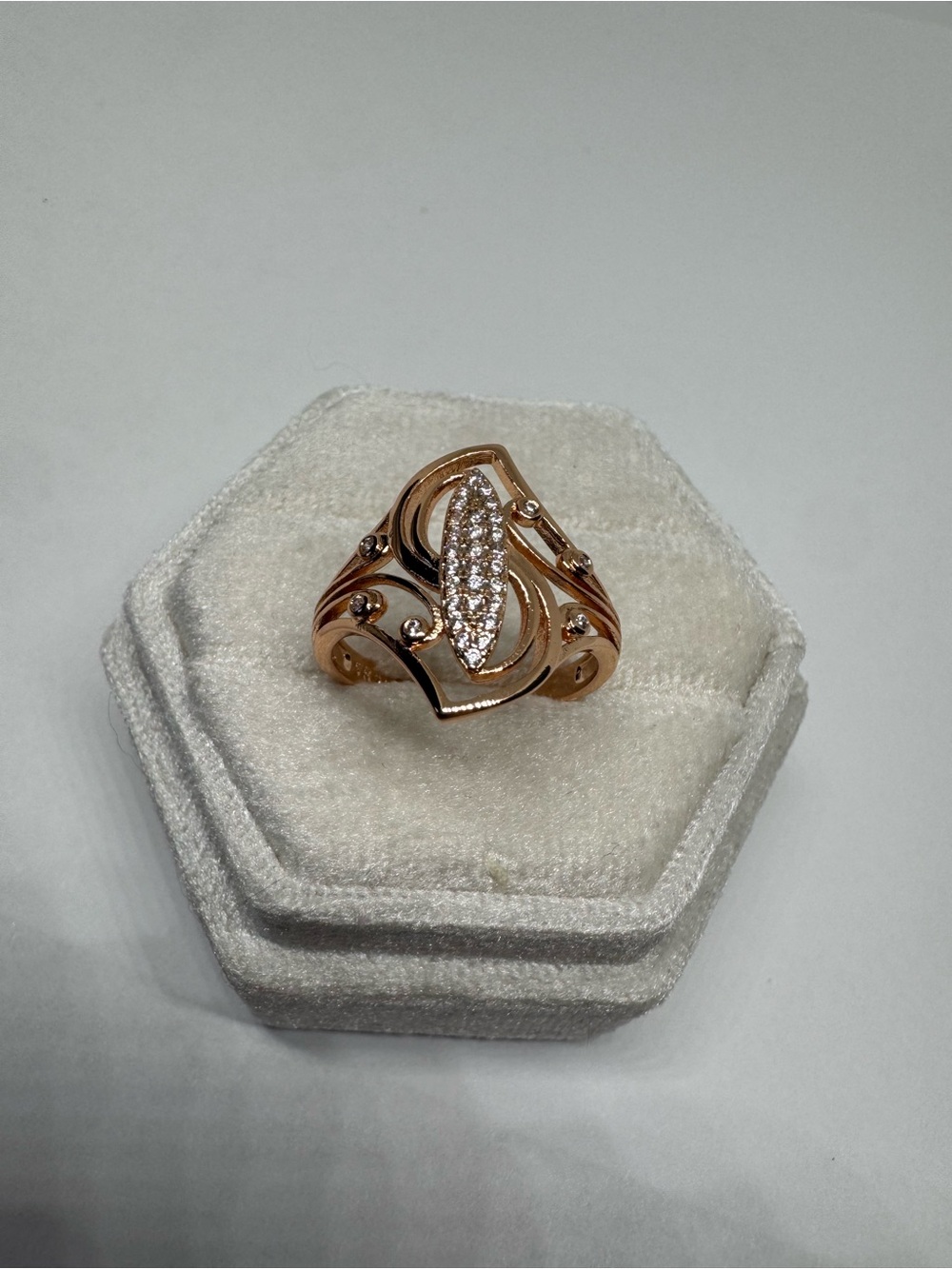 14K 585 Rolled Gold Ring Size 9 - Picture 3 of 8